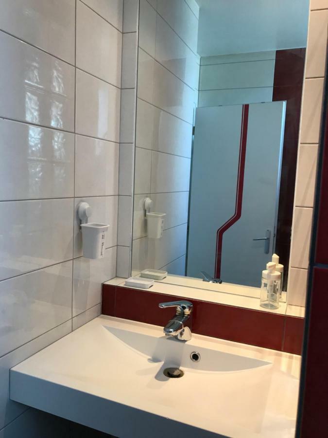 Residence Henri Dunant Valenciennes Luaran gambar
